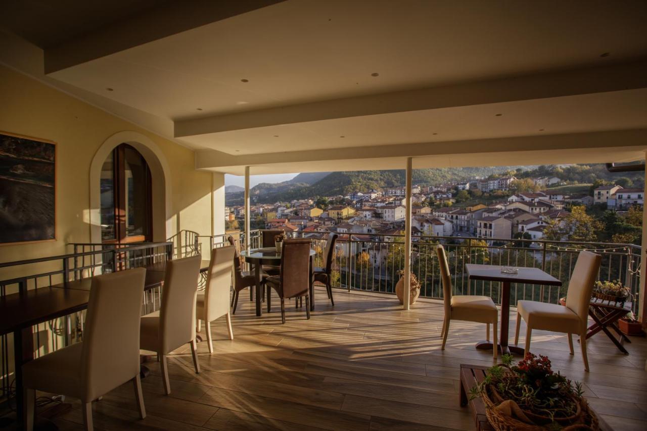 B&B La Voce Del Fiume Dimora Storica Di Charme Brienza Екстер'єр фото